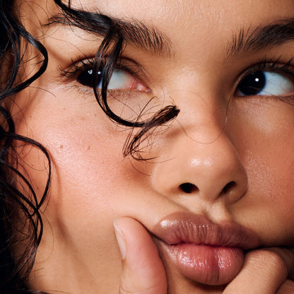 peptide lip shape twist